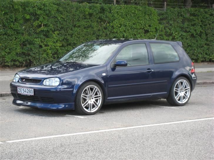 VW 2,3 170 Highline *SOLGT* billede 1