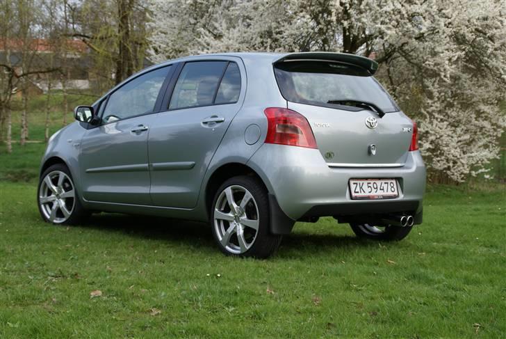 Toyota Yaris 1,4 D-4D Luna Sport billede 5