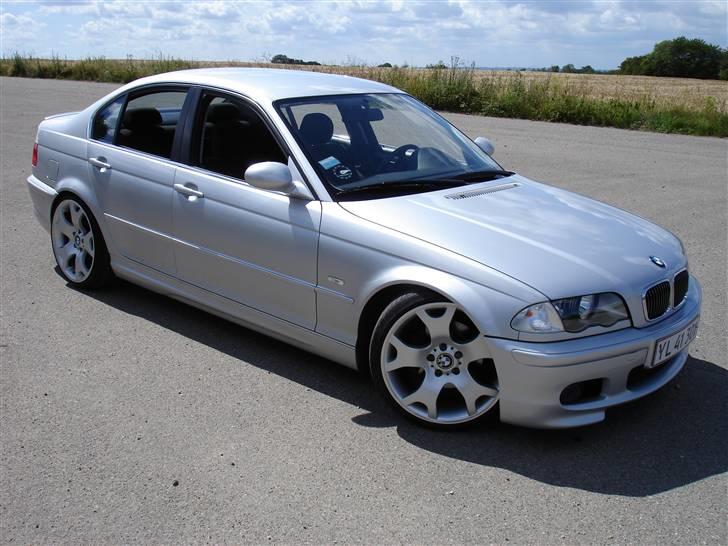 BMW 328i E46 SOLGT billede 1