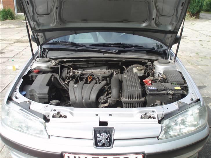 Peugeot 406 DØD billede 2