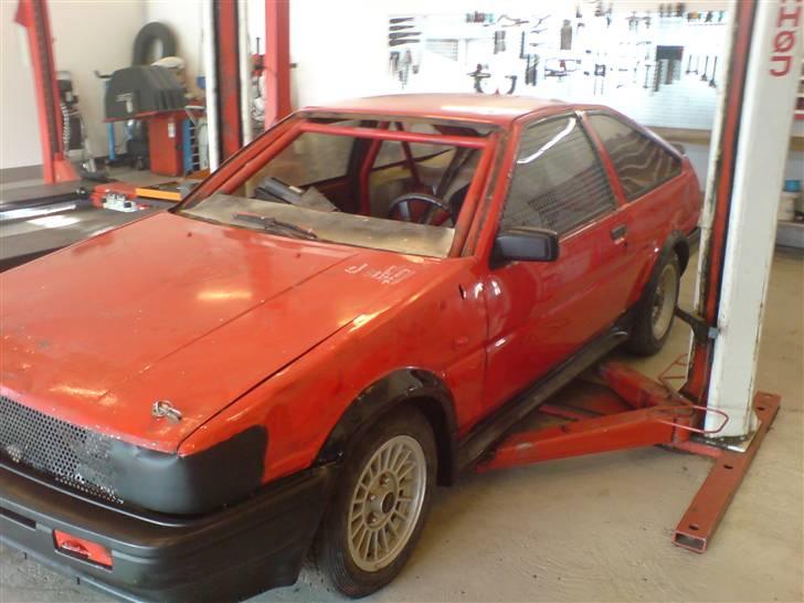 Toyota Ae86 (folkerace) solgt billede 12