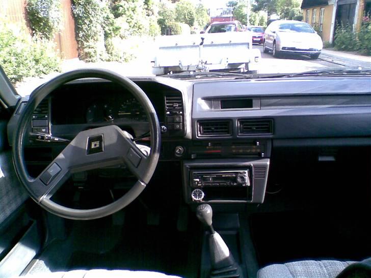 Toyota Corolla DX "SOLGT" billede 15