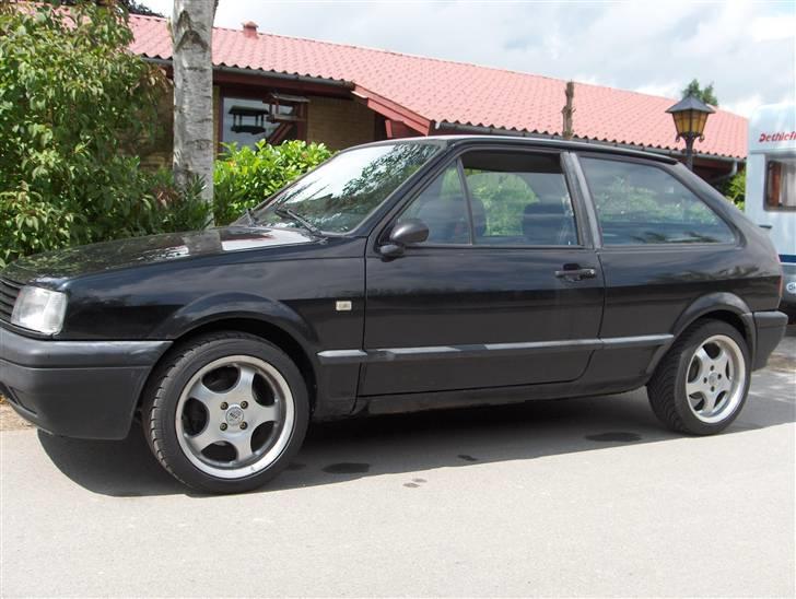 VW *Solgt* Polo Coupe Fox 1.3 - før sænkning billede 11