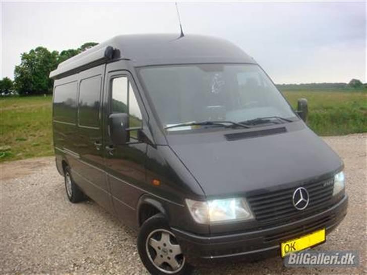 Mercedes Benz Sprinter 212D solt billede 10