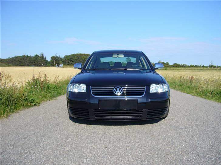 VW Passat Highline SOLGT billede 2