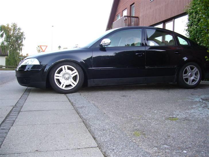 VW Passat Highline SOLGT billede 3