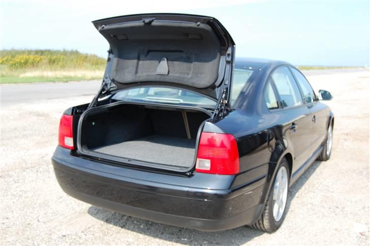 VW Passat Highline SOLGT billede 7