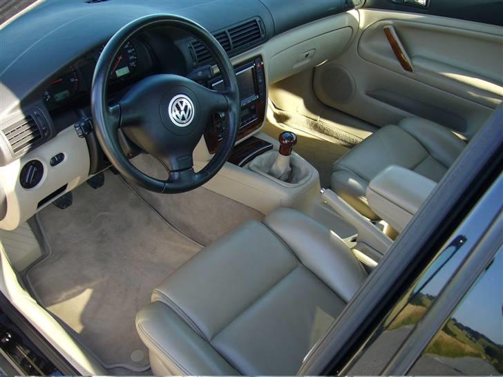 VW Passat Highline SOLGT - Beige Highline læder kabine =)  billede 8