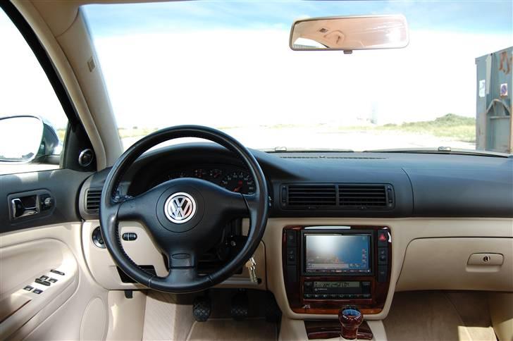 VW Passat Highline SOLGT - Pioneer headunit m. navi, bluetooth, harddisk osv...  billede 10