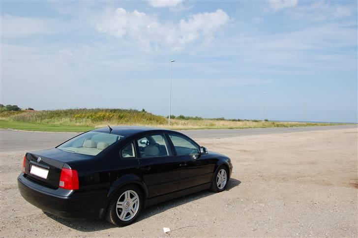 VW Passat Highline SOLGT billede 11