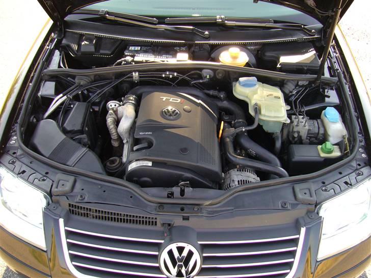 VW Passat Highline SOLGT billede 19