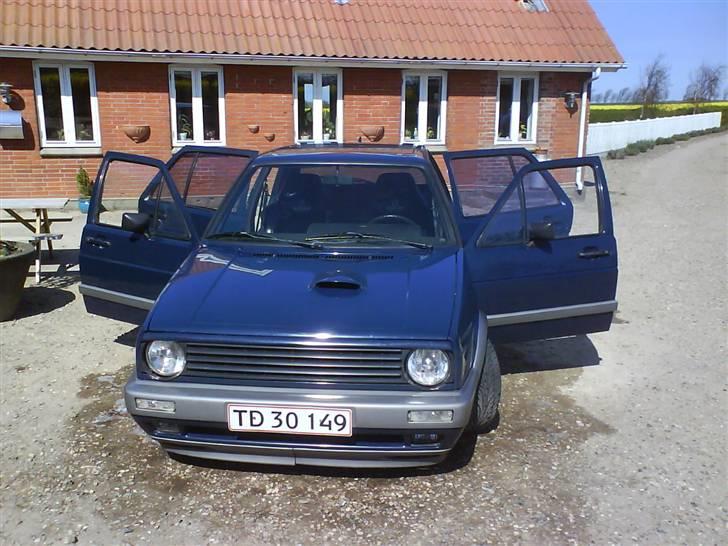 VW Golf ll TD SOLGT billede 4