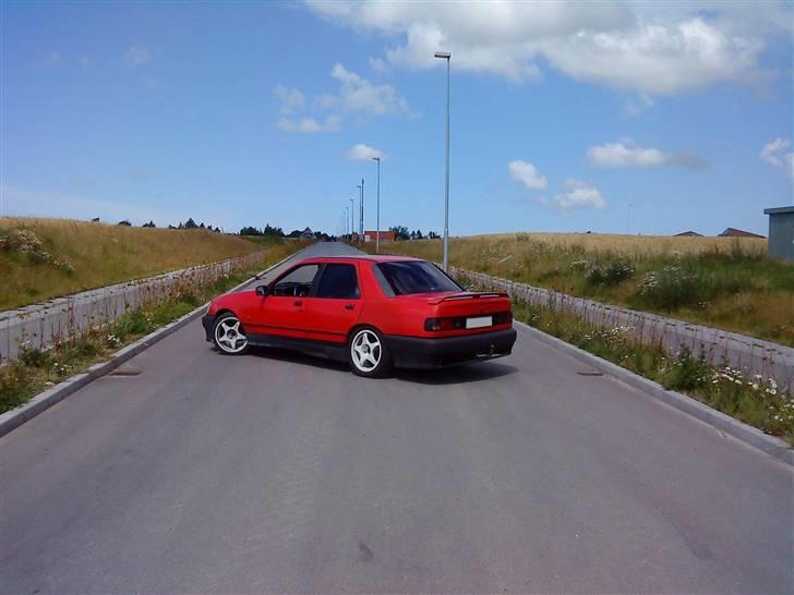 Ford Sierra DOHC - der er kommer nye fælge på siden dette billede er blevet taget.. billede 2