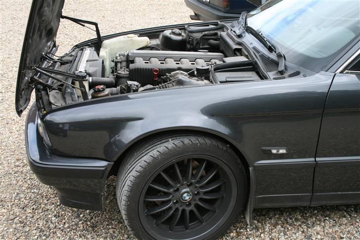 BMW E34 520i 24v SOLGT billede 10