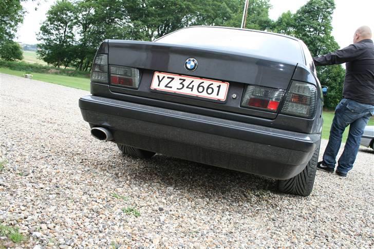 BMW E34 520i 24v SOLGT billede 12