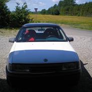 Opel Vectra A "skrottet"