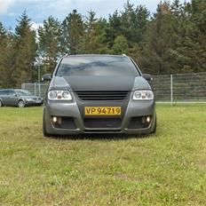 VW Touran 2,0 TDI DSG SOLGT