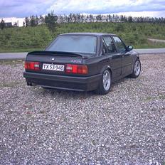 BMW 325i m tech 2 solgt