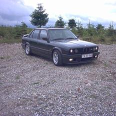 BMW 325i m tech 2 solgt