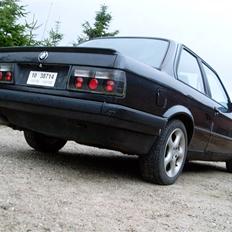 BMW E30 318is *Solgt*