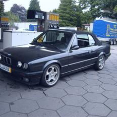 BMW E30 325i cab (Solgt)