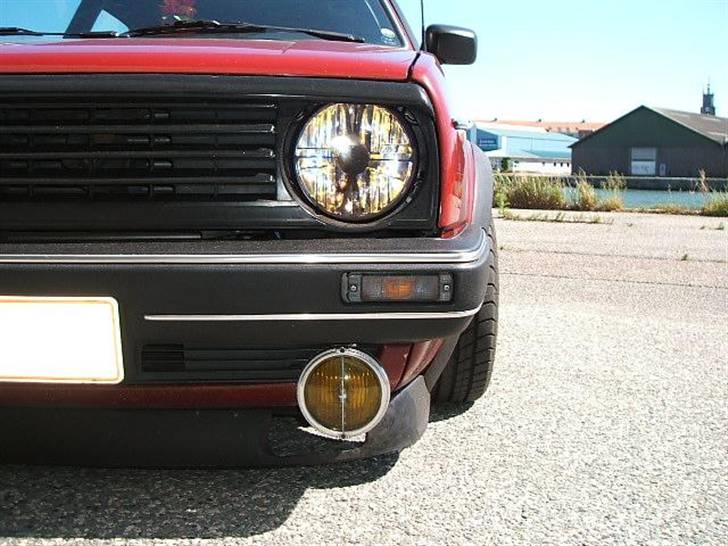 VW Golf 2 1.6Diesel GL SOLGT - Retro Tågelygte med 2 gule dioder bygget ind i, da det var en 6Volts billede 13