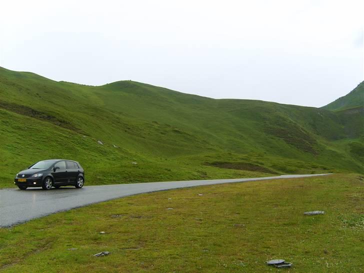 VW Golf Plus van - På bagsiden af Alpe d´ Huez mod Sweitz billede 10