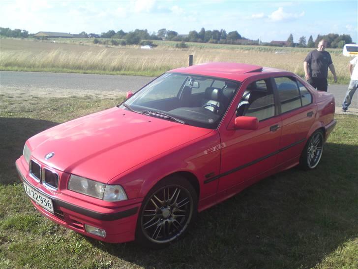 BMW 325I Old Edision (Byttet) billede 2