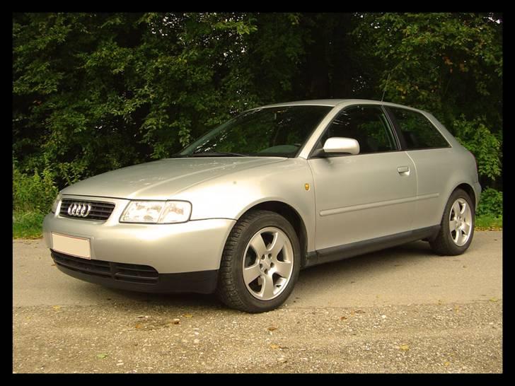 Audi A3 1,9 TDI Aut. *solgt*  billede 4