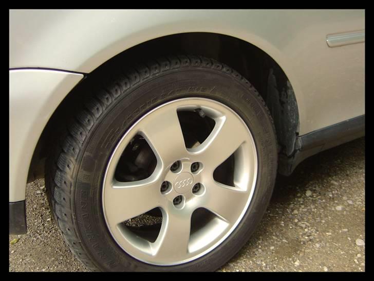 Audi A3 1,9 TDI Aut. *solgt*  billede 6