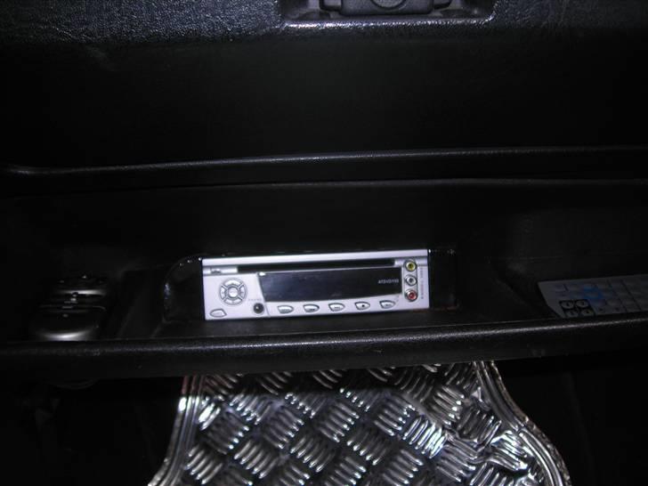 VW Golf 2 1,8c R.I.P - Dvd-afspilleren billede 10