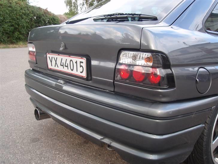 Ford Escort 1.8 zetec (SOLGT) billede 9