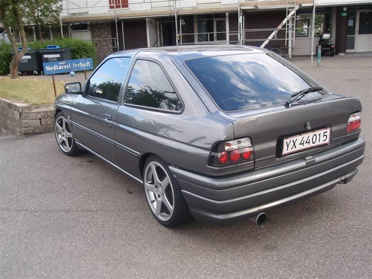 Ford Escort 1.8 zetec (SOLGT) billede 10