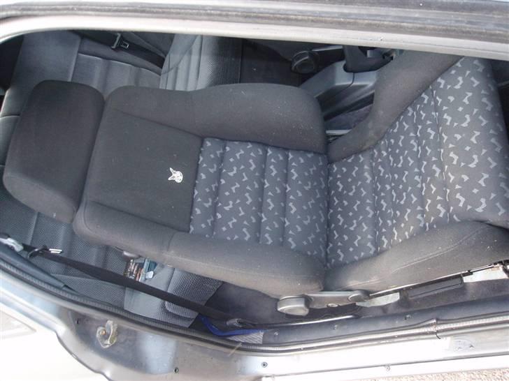 Ford Escort 1.8 zetec (SOLGT) billede 12