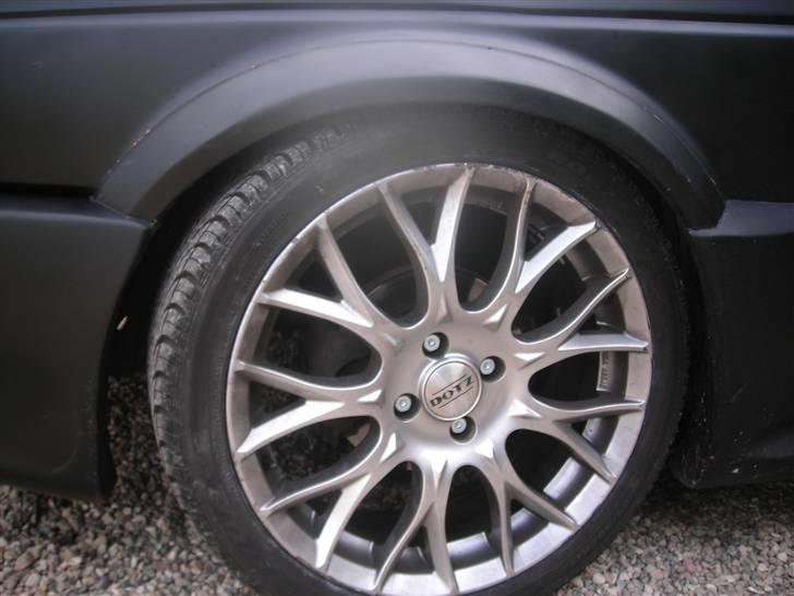 VW Golf 2 1,8c R.I.P - to centimeter plads ;) billede 12