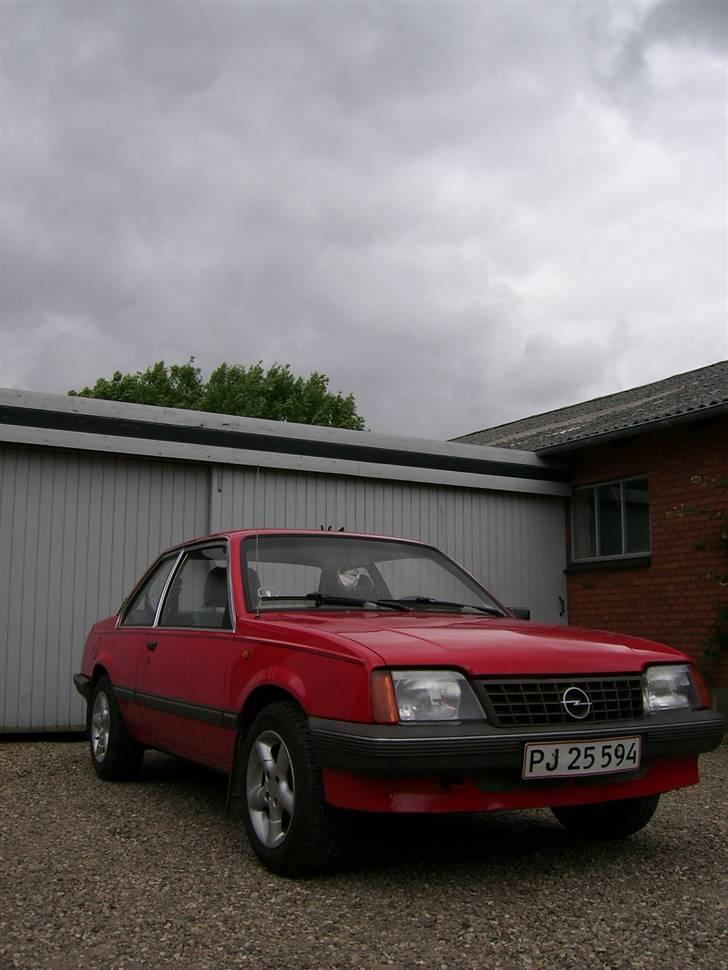Opel Ascona C 1.6 Sh billede 7