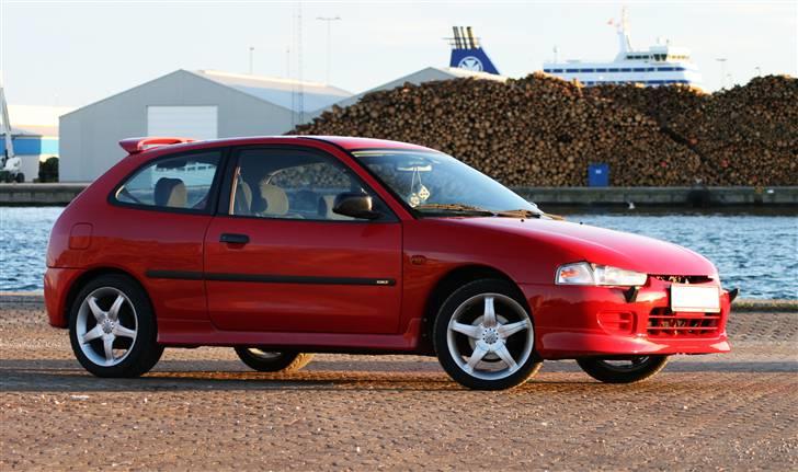 Mitsubishi 1,6 Colt Glxi 16V billede 5