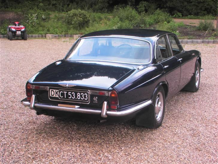 Jaguar XJ6, Serie 1, billede 3