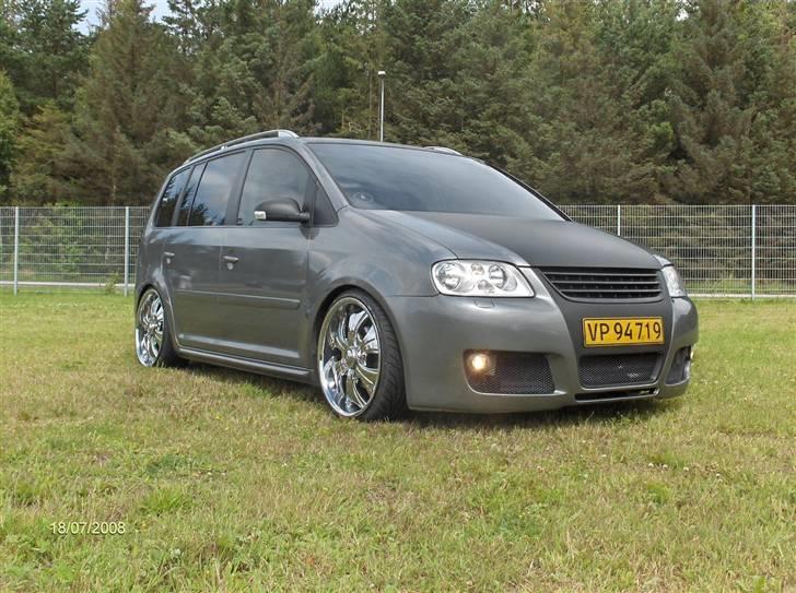 VW Touran 2,0 TDI DSG SOLGT billede 1