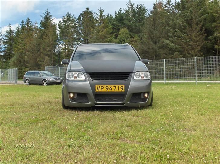 VW Touran 2,0 TDI DSG SOLGT billede 3