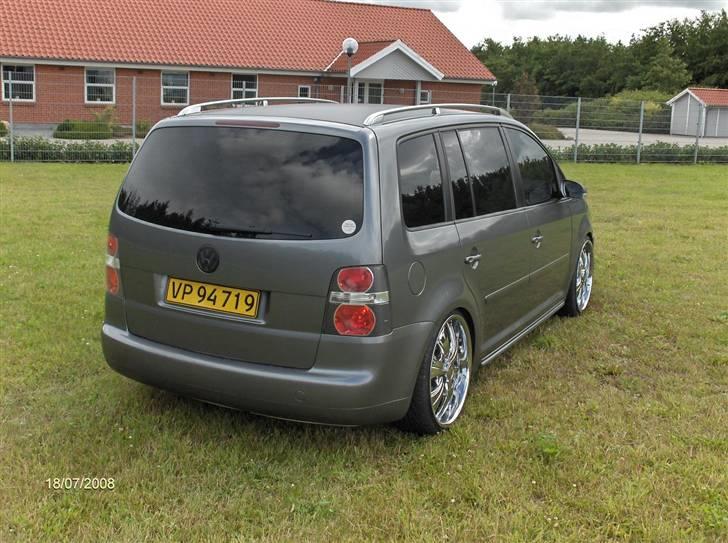VW Touran 2,0 TDI DSG SOLGT billede 8