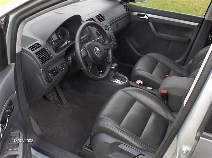 VW Touran 2,0 TDI DSG SOLGT billede 12