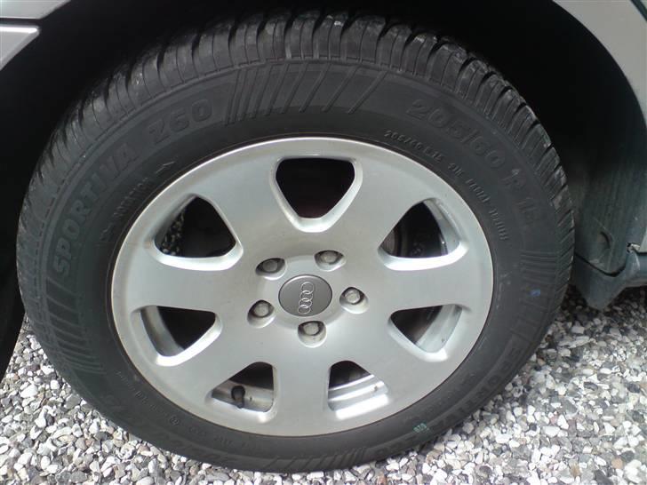 Audi A4 Solgt!! billede 4