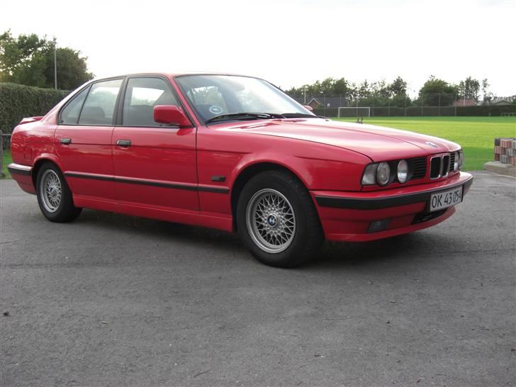 BMW 524td SOLGT billede 1