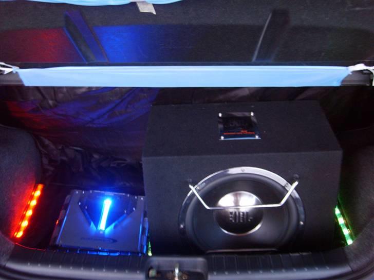 Chevrolet kalos 1,2 - min hifi med diskolight green and red billede 6