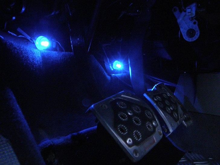 Chevrolet kalos 1,2 -  blå l.e.d neon billede 8