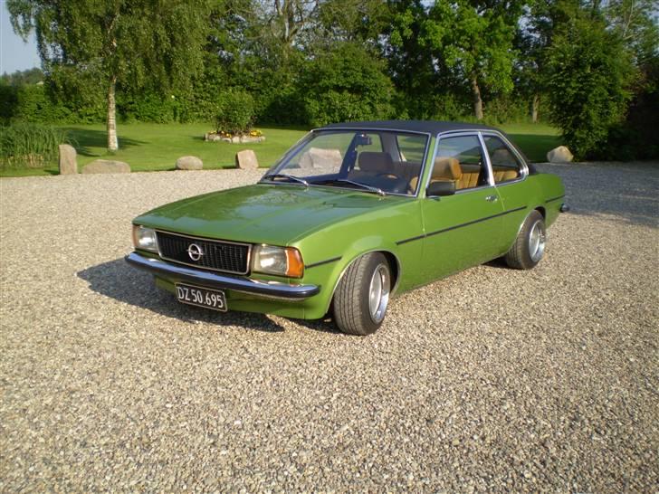 Opel ascona b billede 1