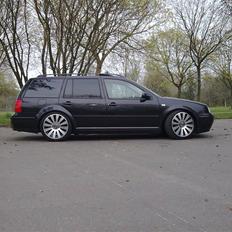VW golf 4 st.car