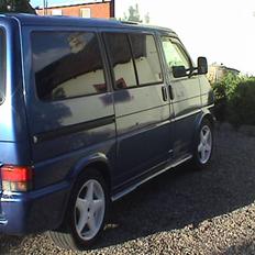 VW caravelle 10 pers (SOLGT)