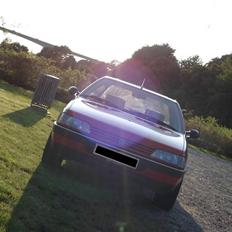 Peugeot 405 SRI  "Skrottet"